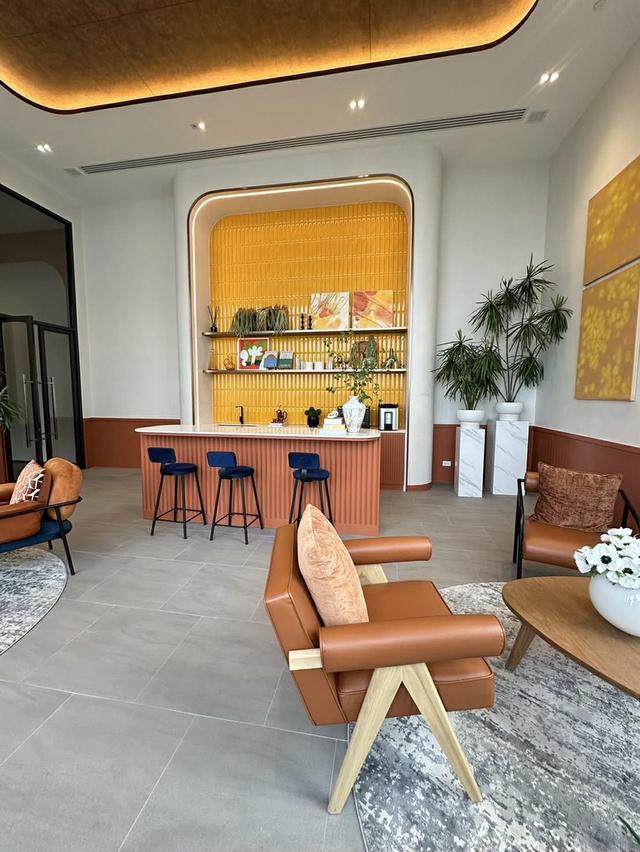 ปล่อยเช่าห้องใหม่ ✨ 𝐅𝐥𝐨 𝐛𝐲 𝐬𝐚𝐧𝐬𝐢𝐫𝐢 ห้องวิวแม่น้ำ & ICONSIAM 🚊เพียง 𝟑𝟓𝟎 เมตร 𝐁𝐭𝐬 คลองสาน 🛒𝟏 ก 1