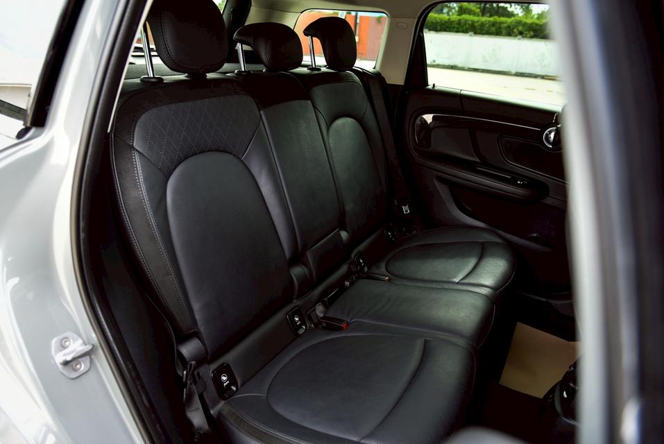 รหัสรถ CBL1004 MINI Cooper S Countryman 2.0 Entry F60 AT 2020 11