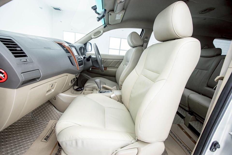 รหัสรถ 1D592  FORTUNER 3.0 V 2WD. 2009 14