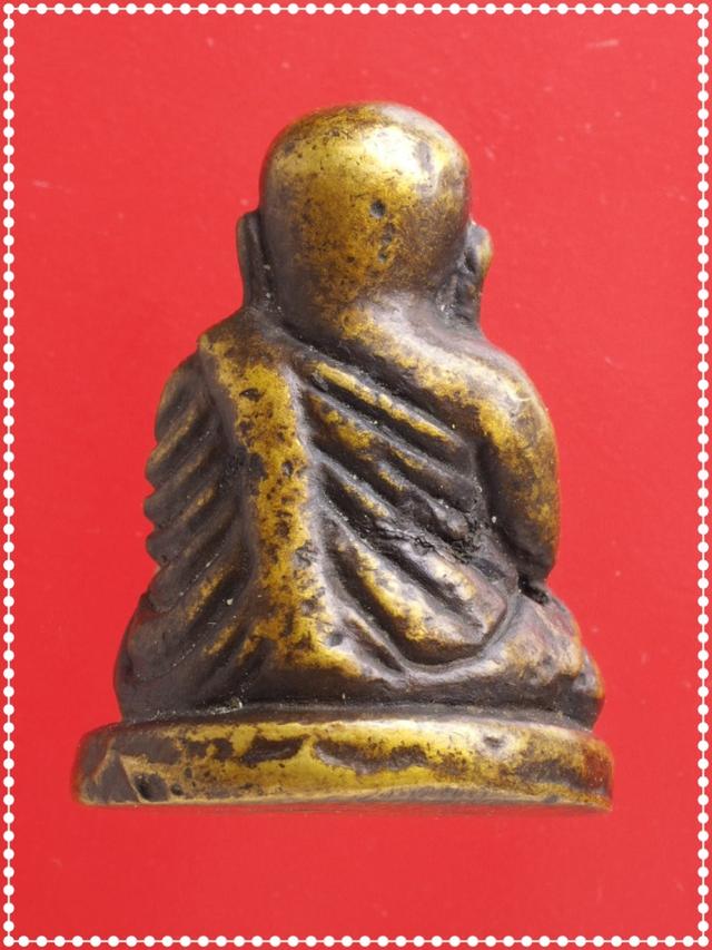 v74.หลวงพ่อเงิน พระเครื่อง 2