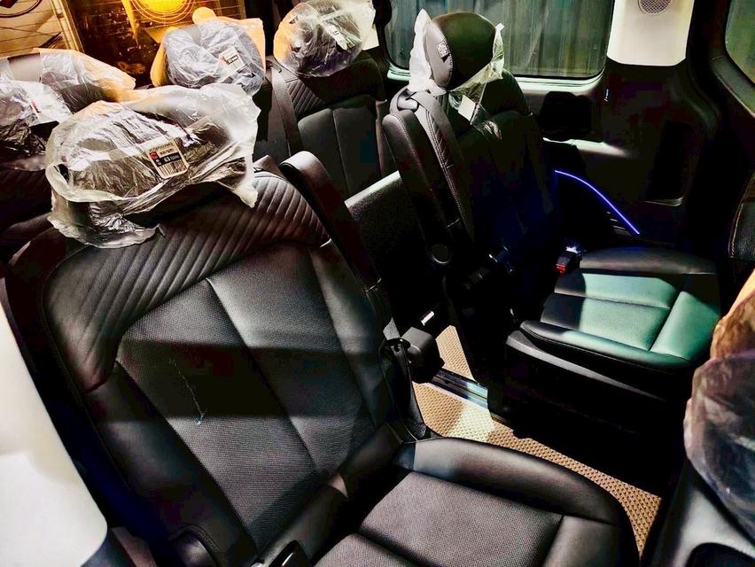 Hyundai Staria 2.2 Premium Sunroof Top 2022 รูปที่ 8