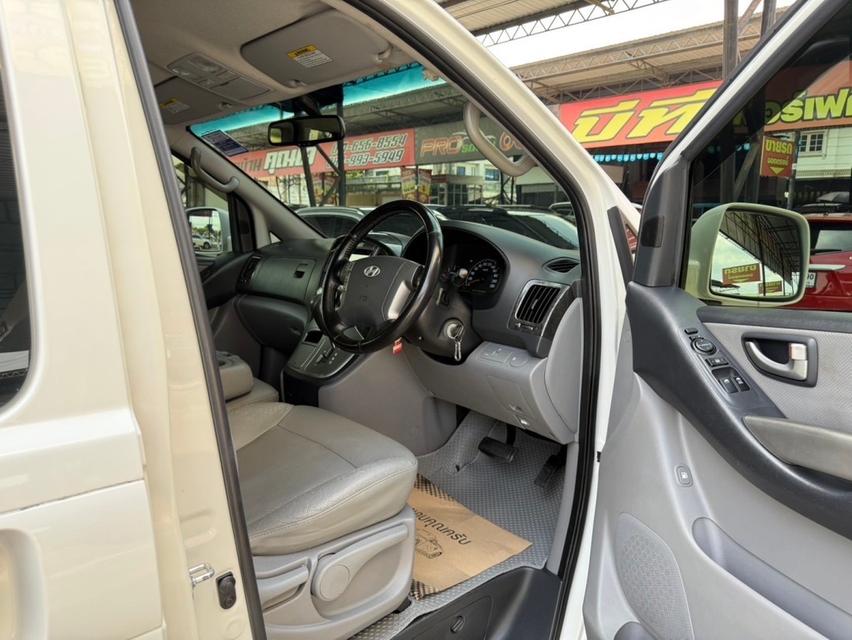 2016 HYUNDAI H1 2.5 Limited (มีเพียงแค่ 400 คันเท่านั้น) 3