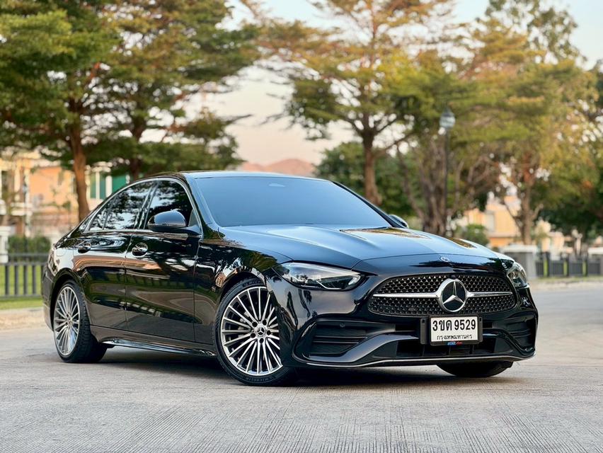 รหัสรถ AVA9529 🌈 Benz C220d AMG Dynamic รุ่น Top ปี 2022 W206