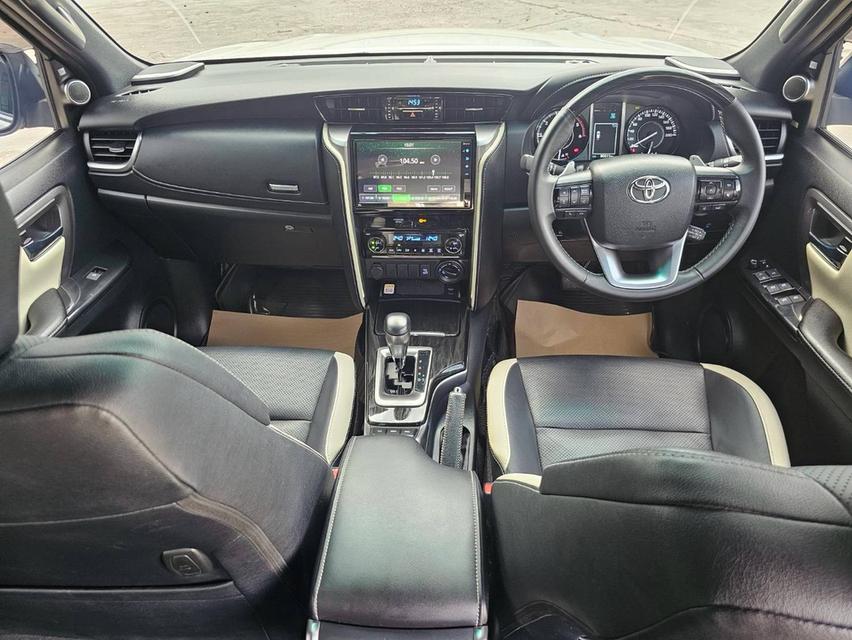 เข้าใหม่#Toyota #Fortuner 2.8 Legender 4WD Black Top ปี 2023 จด 24 รูปที่ 8