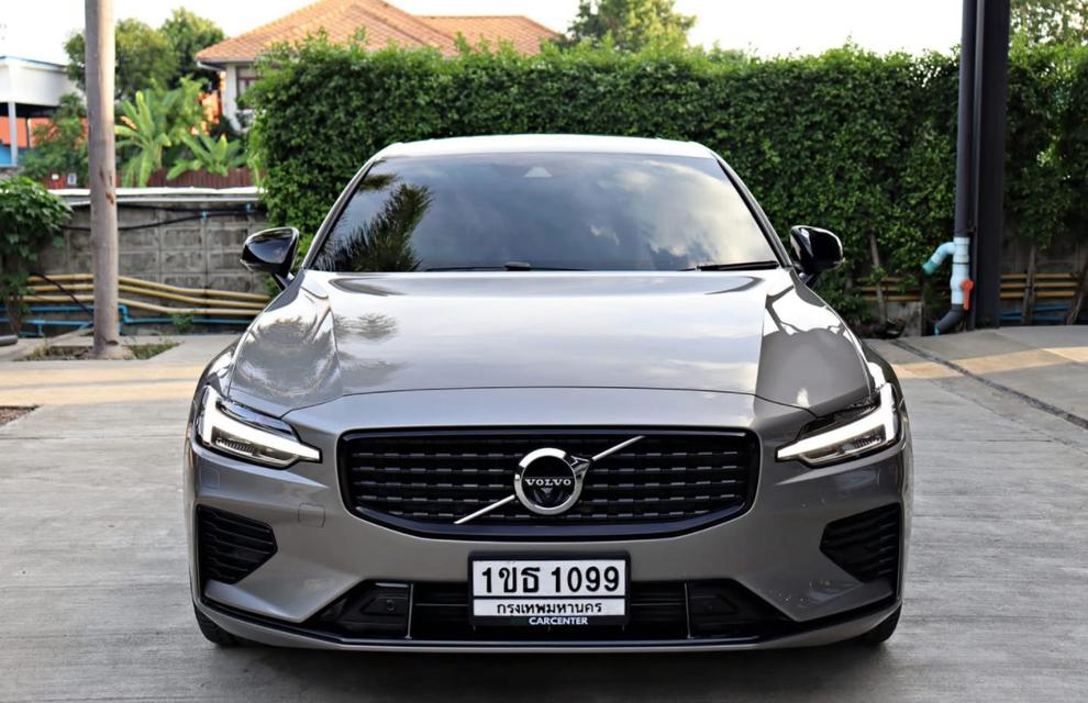 Volvo S60 T8 R-Design AWD มือสอง