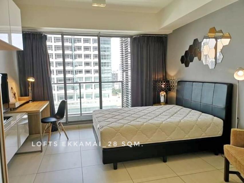 ให้เช่า คอนโด studio 1 bedroom The Lofts เอกมัย (เดอะ ลอฟท์ เอกมัย) 28 ตรม. near BTS Ekkamai in Sukhumvit area