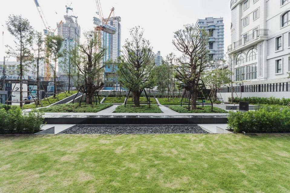 ขายคอนโดหรู Laviq Sukhumvit 57 ห้องพร้อมเข้าอยู่ 16