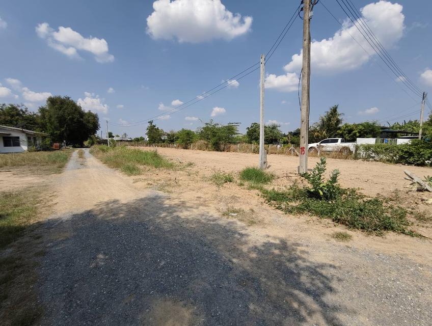 ที่ดินและบ้านพักอาศัย 6