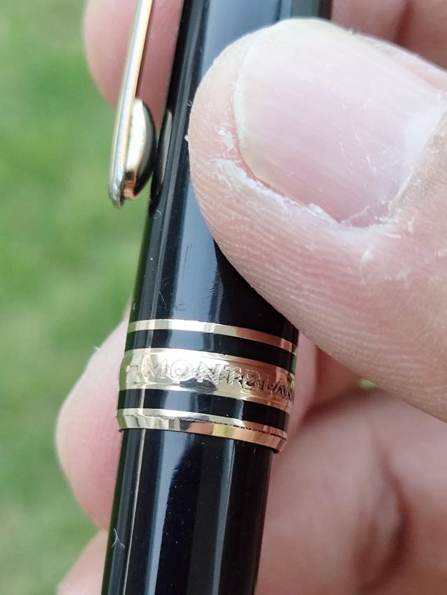 ปากกา มองบลังค์ 164 รุ่น Montblanc Meiterstuck 164 Black with Gold Trim Ballpoint Pen รูปที่ 8