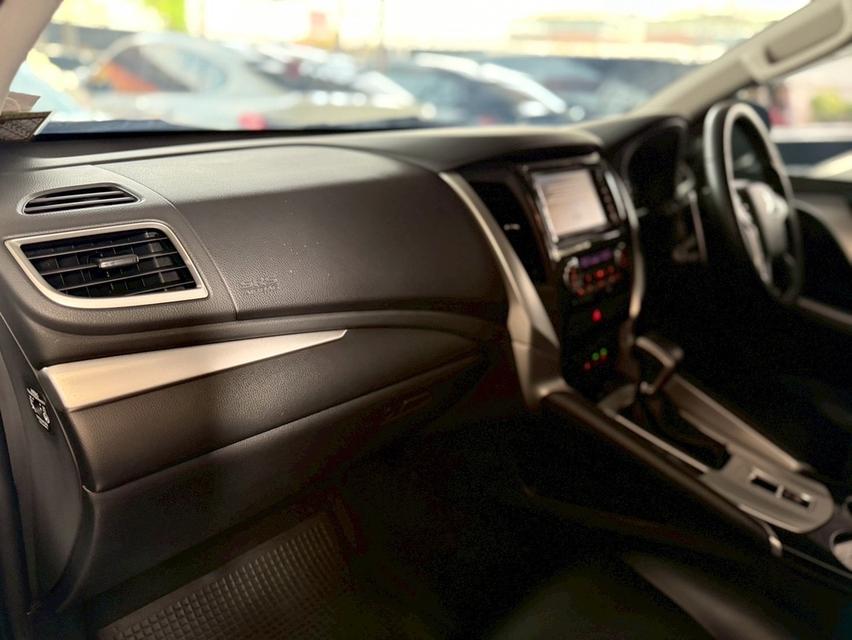 รหัสรถ AP688 Pajero 2.4 GT Premium NAVI 2WD ปี2018 สีเทา ดีเซล 8