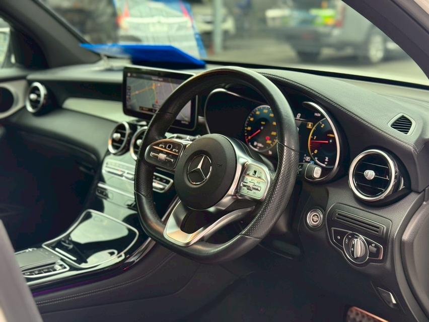Mercedes Benz GLC220d AMG Coupeปี 2019 15