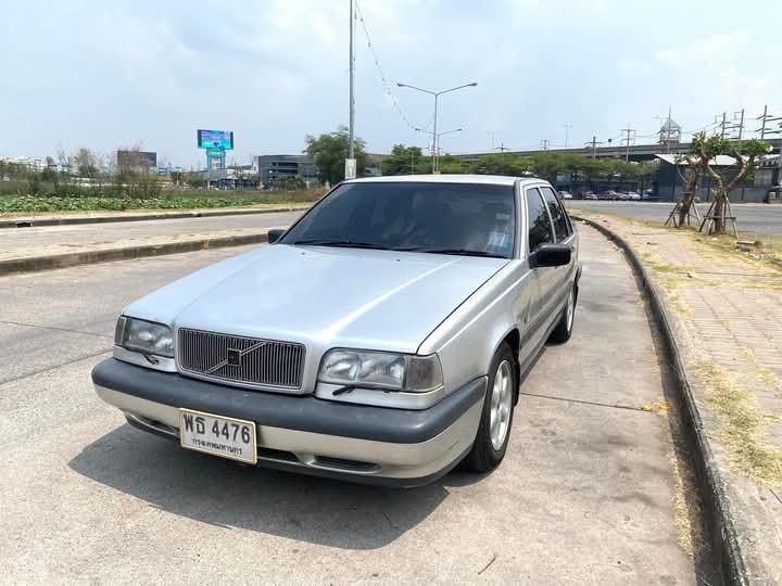 Volvo 850 สีเทา 2