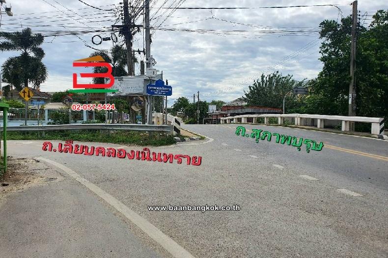 ที่ดินเปล่า พุทธมณฑลสาย 4 เนื้อที่ 88 ตร.ว (ระหว่างทางเชื่อมพุทธมณฑลสาย 4 กับคลองทวีวัฒนา) ตำบลบางพรม อำเภอตลิ่งชัน กรุงเทพมหานคร