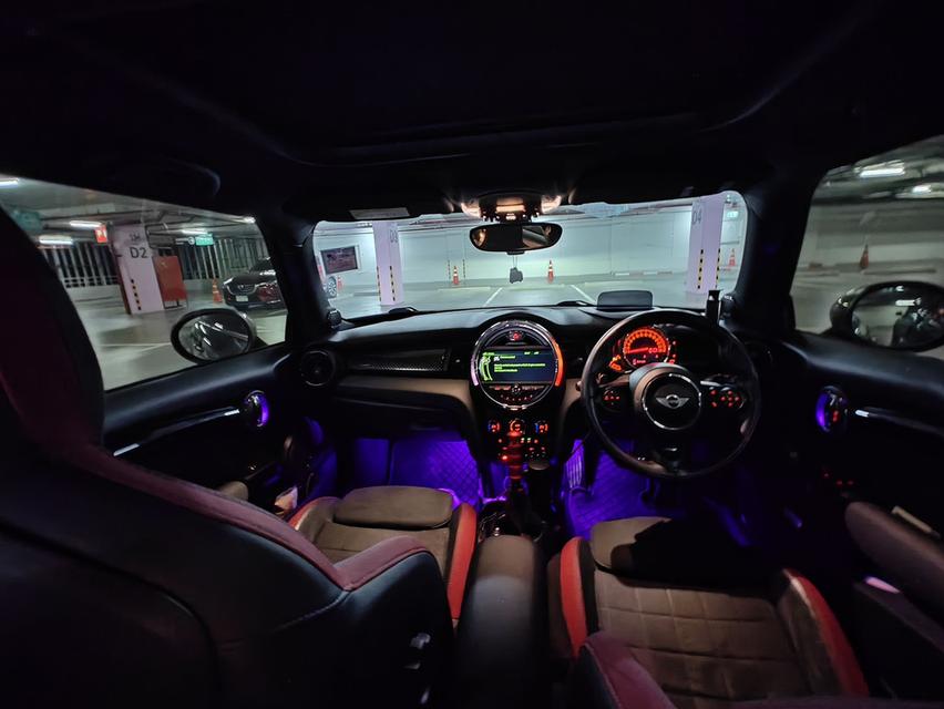 MINI JOHN COOPER WORKS ปี2016 9