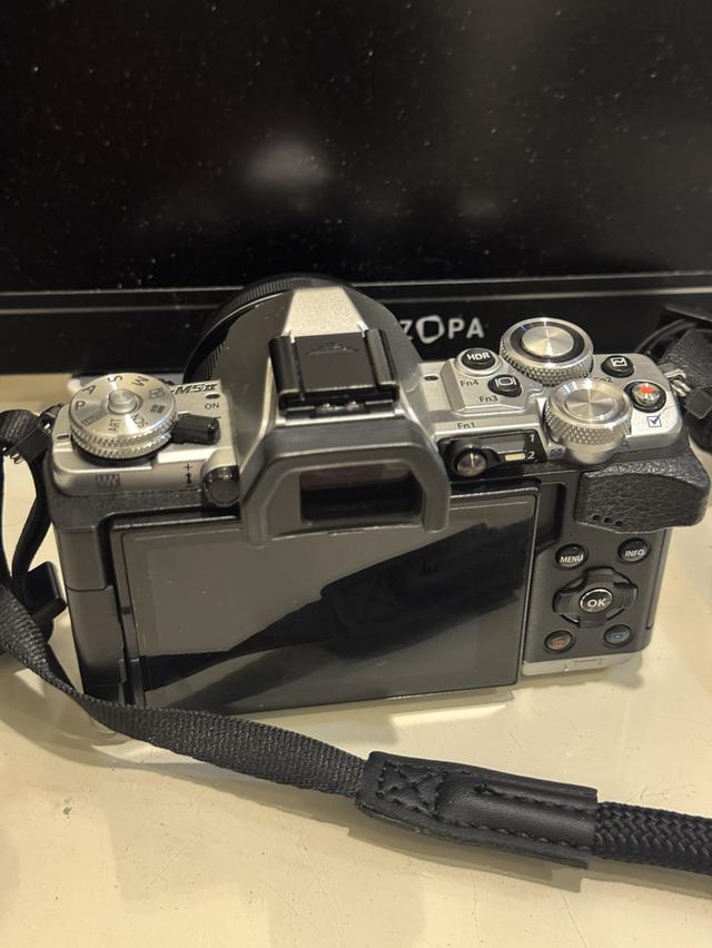 กล้อง Olympus EM5-II + Lense Olympus 17mm 2