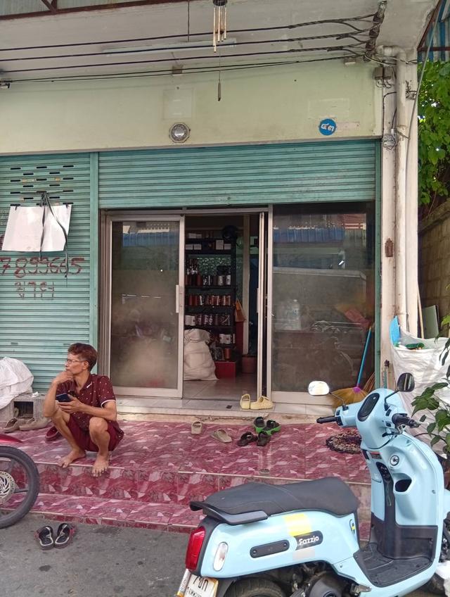 ขายอาคารพาณิชย์หลังมุม บางบอน ซ.กำนันแม้น 13 แยก 31 กรุงเทพฯ 18.2 ตรว.