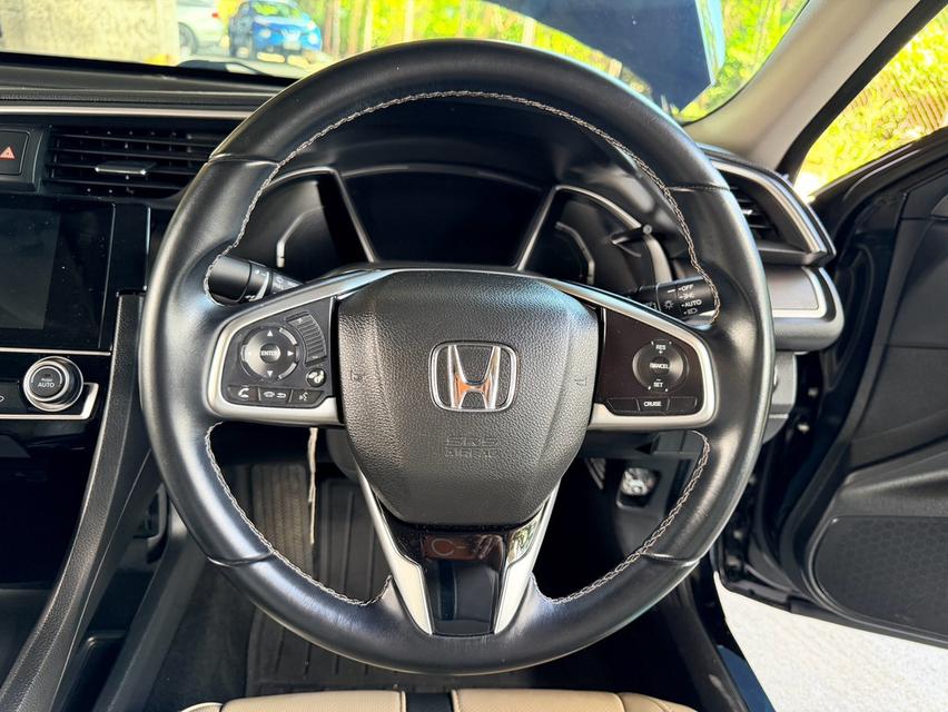 3977 Honda Civic 1.8El AT ปี 2018 ไมล์122,xxx km เพียง 439,000 บาท ซื้อสดไม่มีแวท รูปที่ 15