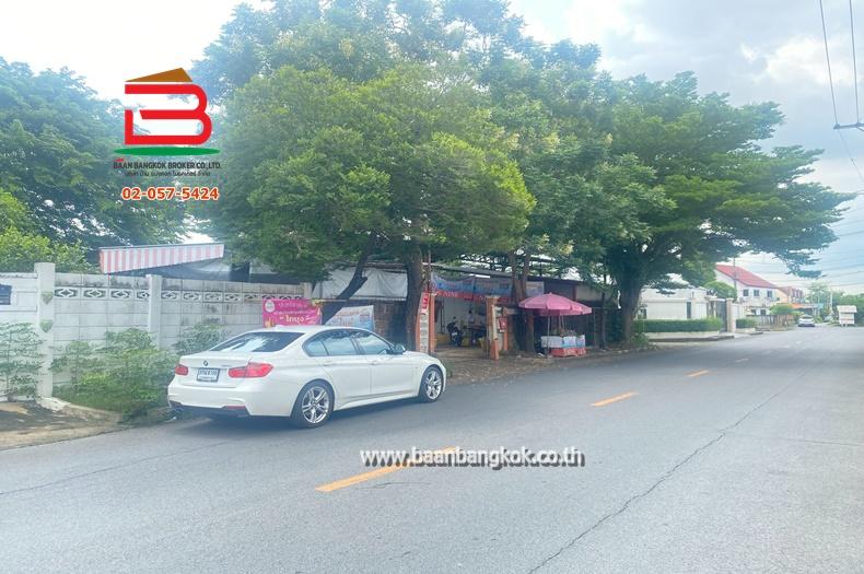 ขาย/เช่า ที่ดินพร้อมบ้าน เนื้อที่ 199 ตรว. ซอยเกษตร 9 (แจ้งวัฒนะ 14) ถนนแจ้งวัฒนะ แขวงทุ่งสองห้อง(สีกัน) เขตบางเขน กรุงเทพมหานคร