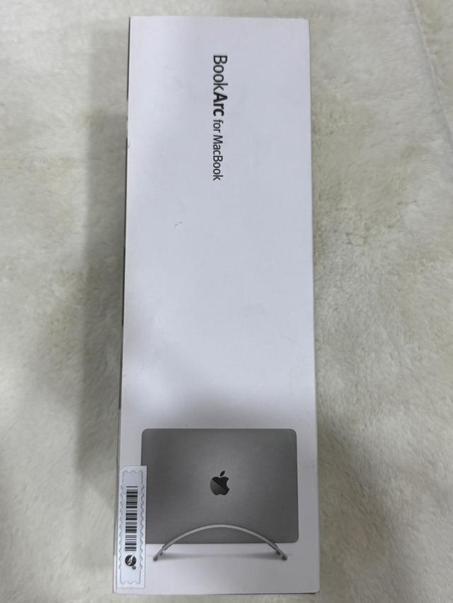 BookArc for MacBook vertical desktop stand