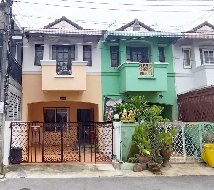 ขายถูก ทาวน์เฮ้าส์ 2 ชั้น เคซีคลัสเตอร์ รามอินทรา ปรับปรุงใหม่ 2