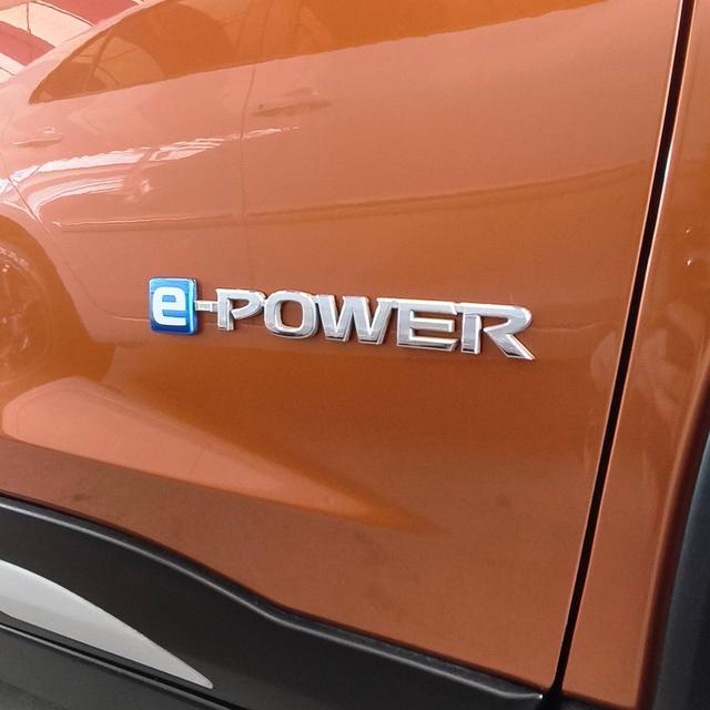 Nissan Kicks 1.2VL E-Power เบนซิน-ไฟฟ้า เกียร์ออโต้  ปี2020 4