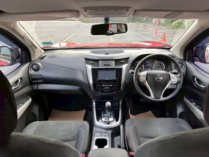 NISSAN NAVARA NP300 2.5 V DOUBLE CAB CALIBRE เกียร์ Auto สีแดง ปี 2018  (แท้) 13