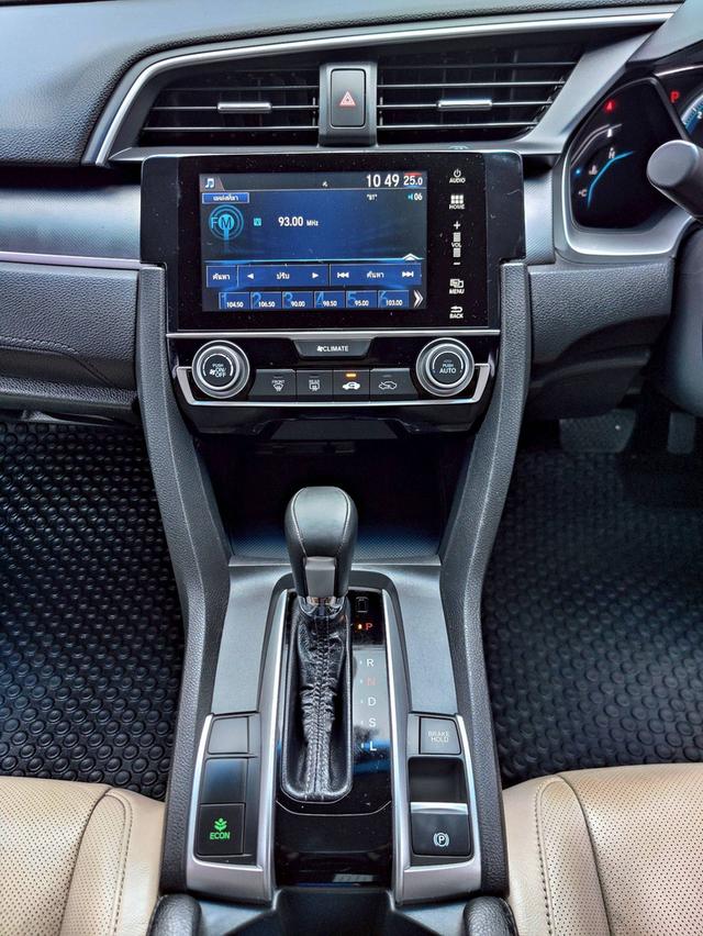 honda CIVIC FC 1.8 EL  ปีจดทะเบียน 2018  15
