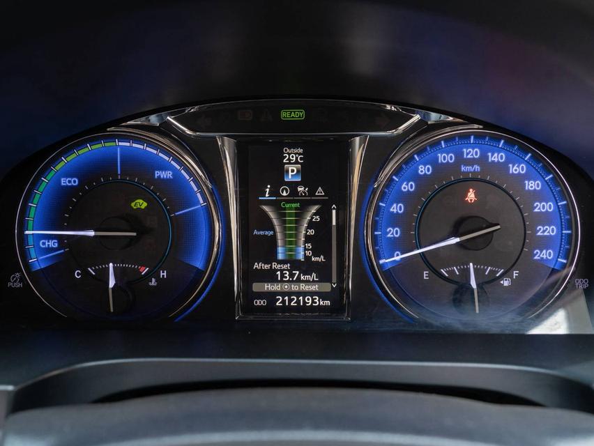 TOYOTA CAMRY 2.5 Hybrid Navi Sedan ปีจด 2016ประกันเครื่องยนต์ เกียร์หลังการขาย 3 ปี /30,000 Km. รูปที่ 8