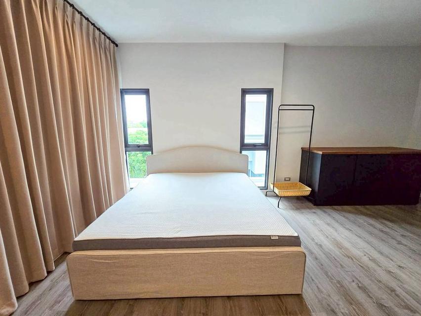 ให้เช่าบ้านเดี่ยว 𝐓𝐡𝐞 𝐒𝐨𝐧𝐧𝐞 ศรีนครินทร์ – บางนา (ใกล้รามคำแหง 2) บ้านแฝด 3 ชั้น*อนุญาตให้เลี้ยงสัตว์ได้* 19