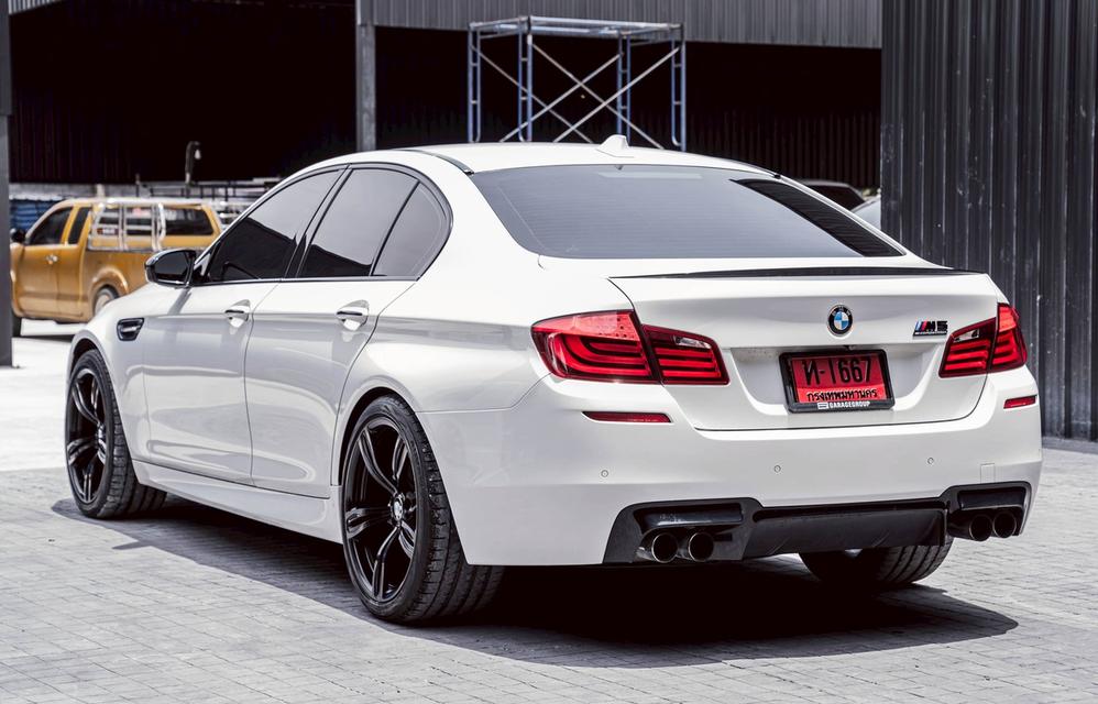 รหัสรถ 67GG1667 BMW M5 F10 2013 700hp 60000km จอดซุปเปอคาร์ได้ทุกที่  4
