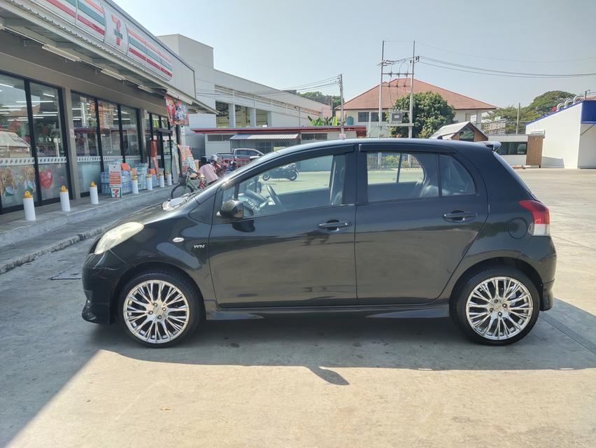 Toyota Yaris es auto 2009 6