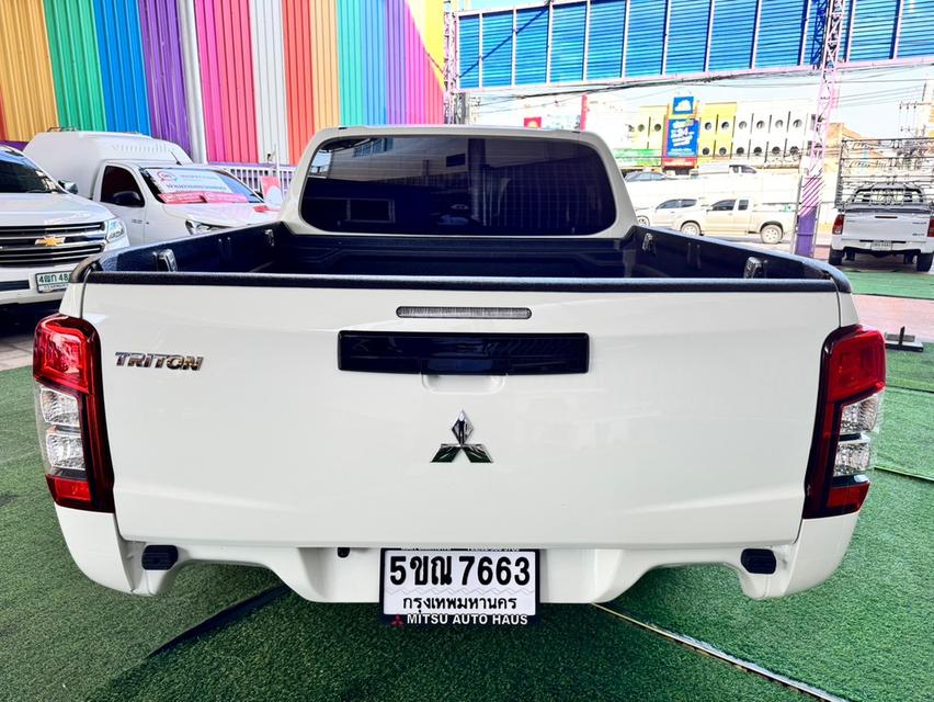 MITSUBISHI TRITON DBL 2.5 GLX MT 2024 5