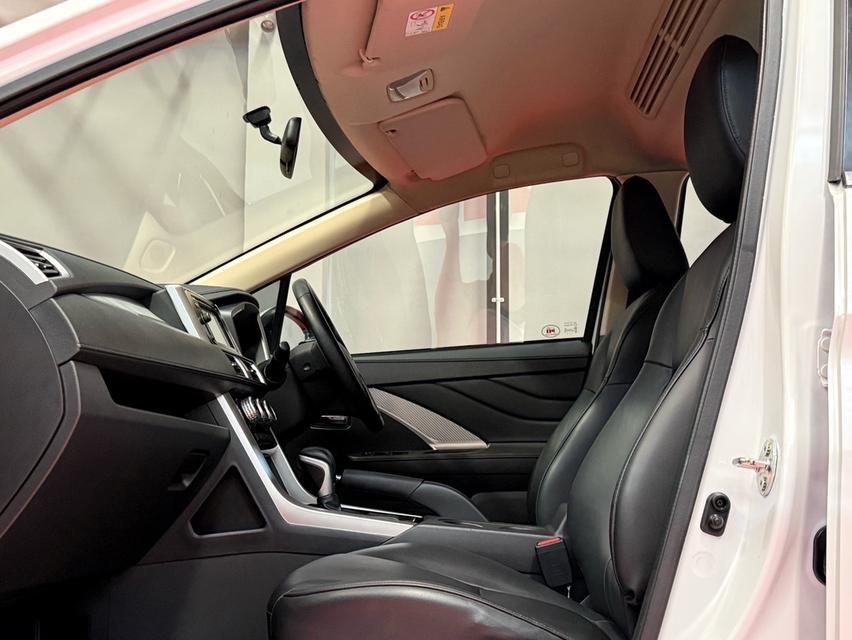 2020 MITSUBISHI XPANDER GT รถมือเดียวออกป้ายแดง รถวิ่งน้อยเพียง 70,000 กม รถเข้าศูนย์ทุกระยะ รถไม่เคยมีอุบัติเหตุครับ รูปที่ 13