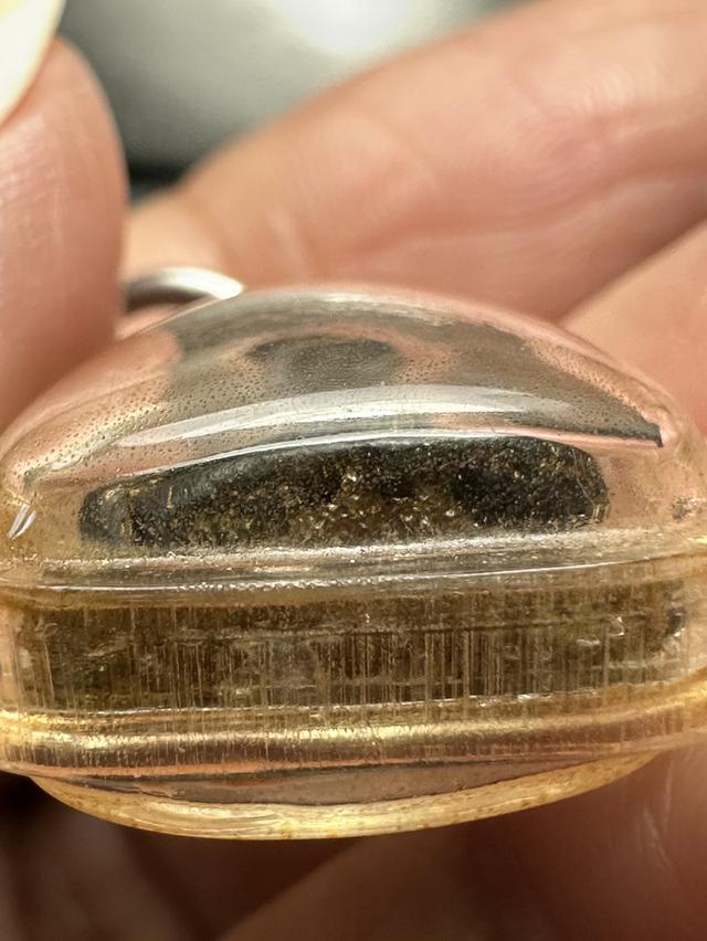 พระปิดตา เนื้อผงคลุกรักหลังแบบพิมพ์เล็ก เก่า รูปที่ 7