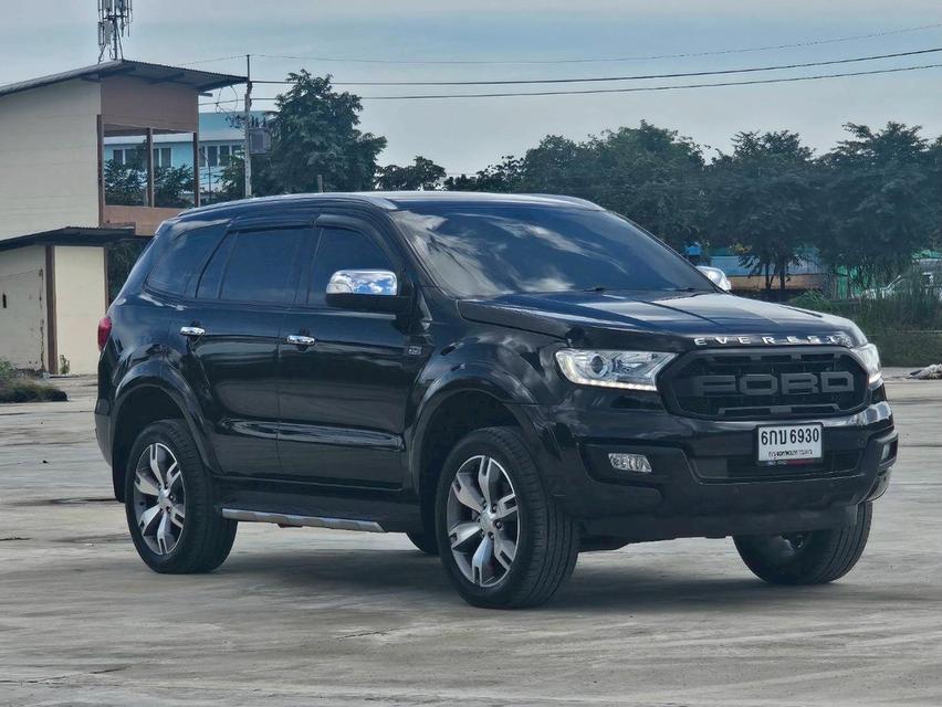 FORD EVEREST Wagon 4dr Titanium+ 7st Auto 6sp 4WD 3.2DCT (Navi)Y17สีดำ 8