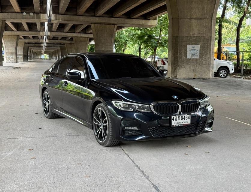 (แจ้งรหัสรถ WMT9464) BMW 330e M SPORT ปี 2023