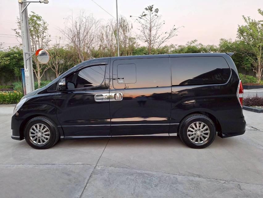 H1 Deluxe 2.5ดีเซล A2 175แรงม้า รุ่นท็อปสุด เกียออโต้ ปี2017 รูปที่ 5