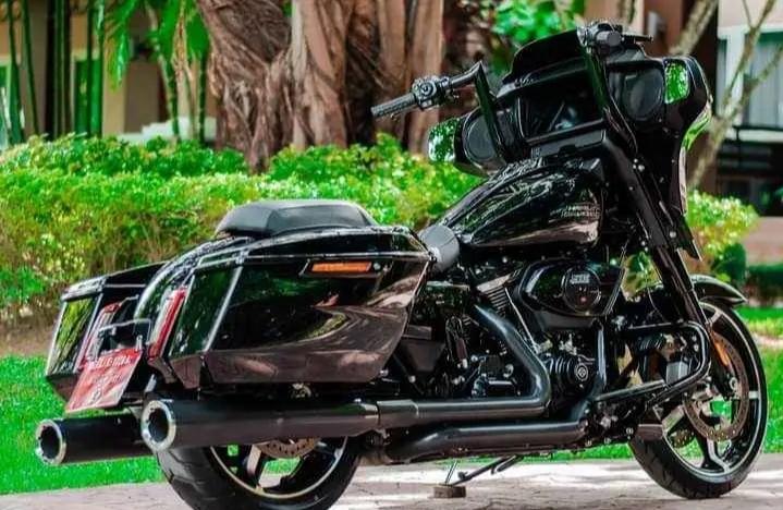 2024 Harley-Davidson Street Glide 4