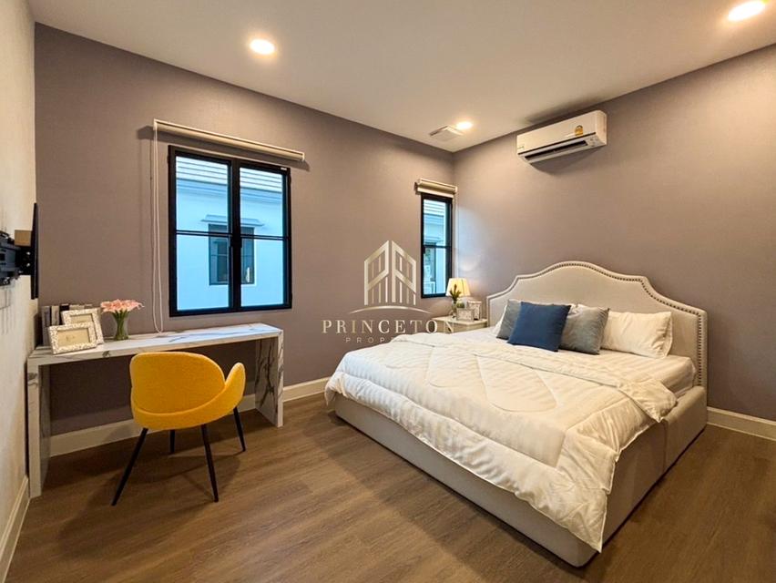 House For Rent Nantawan Rama 9 New Krungthepkreetha, with Private Swimming Pool. 19