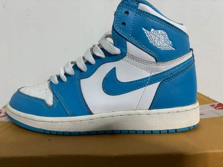 Jordan 1 Retro High OG UNC(GS) รองเท้าปี 2015 2