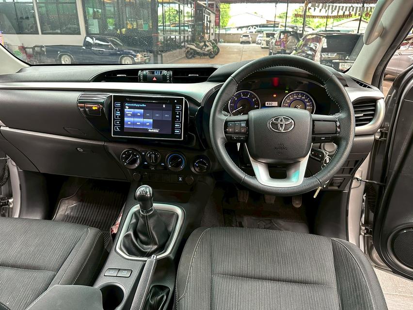 TOYOTA REVO 2.4 E PLUS 4WD DOUBLECAB ปี2020 รถสวยสภาพกริ๊บๆ ออพชั่นจัดเต็ม 10