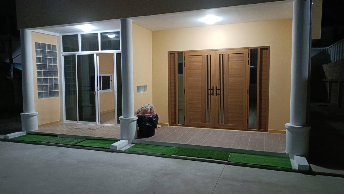 บ้านเดี่ยว2ชั้น120.9ตรว.ราคา5.99ล.บางกรวย นนทบุรี เจ้าของขายเอง ไม่มีค่าส่วนกลาง เข้า-ออกส฿ถนน3สายหลักถ.ราชพฤกษ์,ถ.นครอินทร์,ถ.กาญจนาภิเษก น. 3
