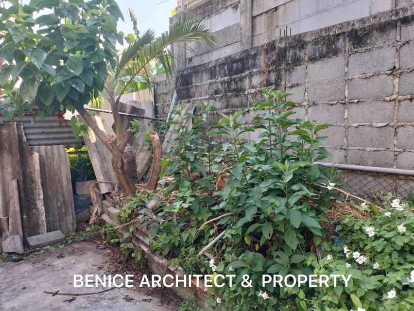 ขาย !!! ทาวน์เฮ้าส์ 2 ชั้น ทำเลทอง ใกล้แยกบางนา 9