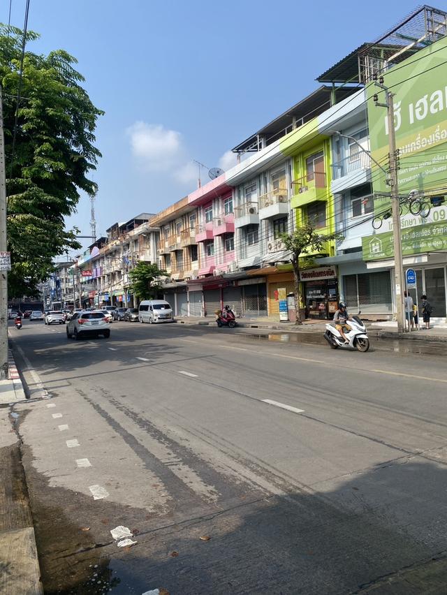 บ้านทาวโฮม ใกล้สถานีBTS ลาดพร้าว101 3