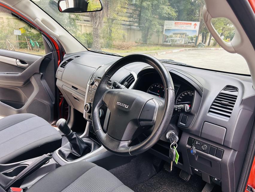 Isuzu Dmax 2.5 Vcross 4x4 รูปที่ 12