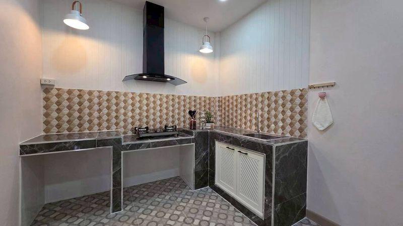 หมู่บ้านบัวทองธานีพาร์ควิลล์1  ซอยกรมที่ดินบางบัวทองทาวน์เฮาส์ 2 ชั้น ตกแต่งใหม่พร้อมอยู่  ทำเลดี พร้อมของแถมอีกหลายรายการ 12