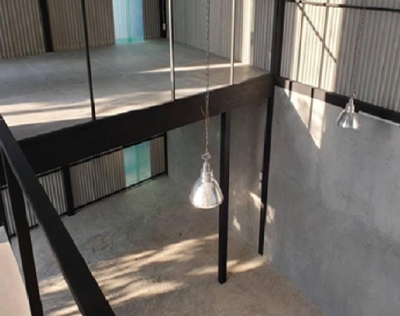 ให้เช่า โกดังขนาดเล็ก พื้นที่ 150 ตารางเมตร / ซอยลาดพร้าว 35 / เหมาะสำหรับเก็บสินค้า หรือ เป็น Studio 2