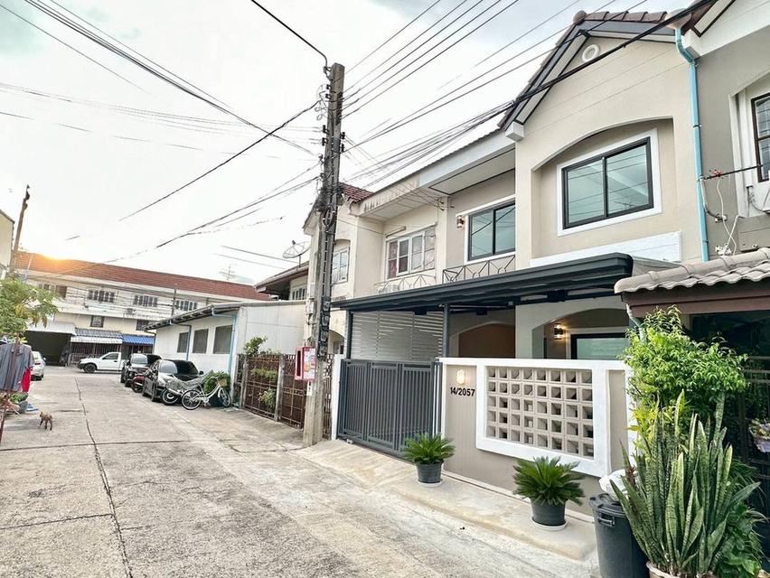 หมู่บ้านบัวทองธานีพาร์ค