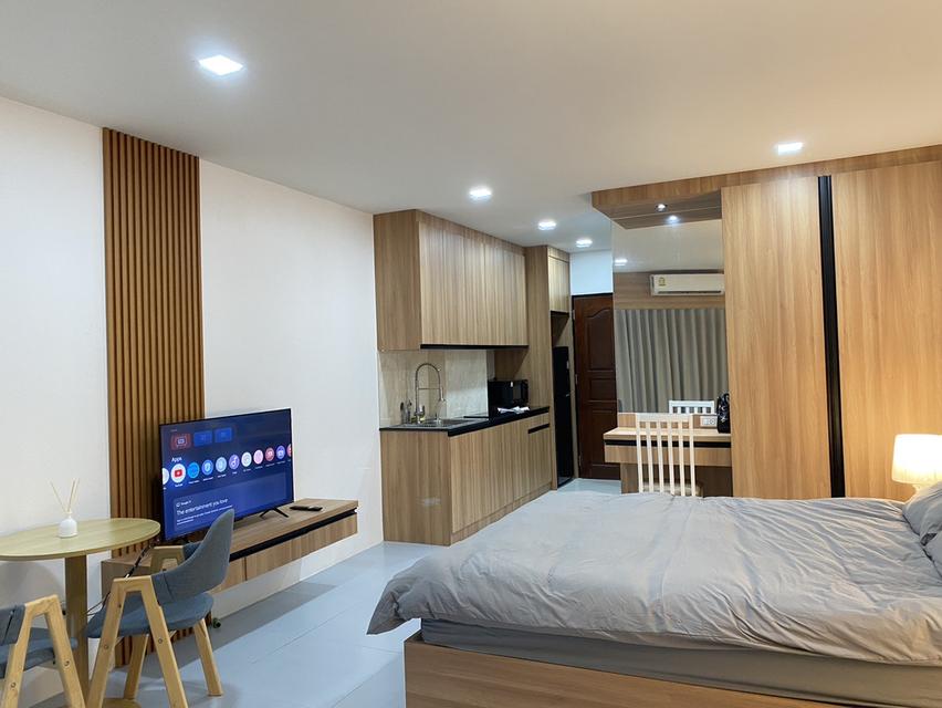 ให้เช่าวิวทะเล1 คอนโด 30 ตารางเมตร พัทยา มีรถประจำทางผ่าน 2