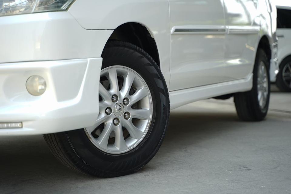 2014 T.INNOVA 2.0V 8